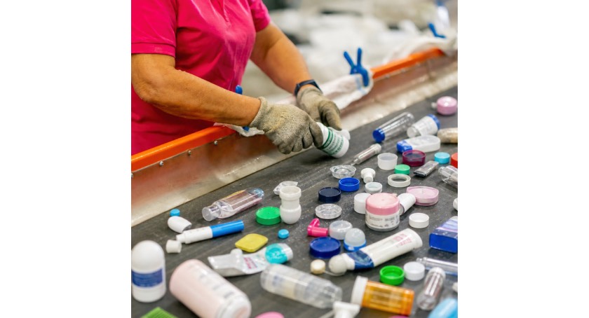 Closed Loop Partners, L’Oréal Expand Small-Format Recycling Efforts 